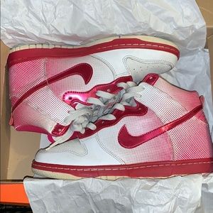 Nike Dunk SB Hi Size 6Y